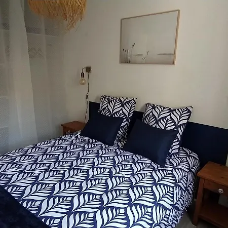 106 2-4 Personnes 500 M Classe 2 Etoiles * Dolus d'Oléron